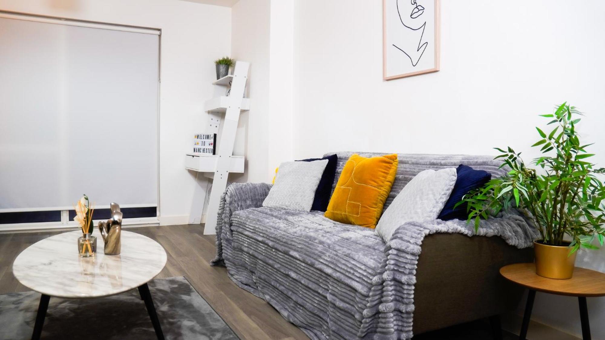Manchester City Centre Apt With Balcony & Free Parking - Including Free 1-Hour Late Check-Out For Bookings On The 29Th 31St May, Justeat Voucher For 2-Night Stays Minimum! Buitenkant foto